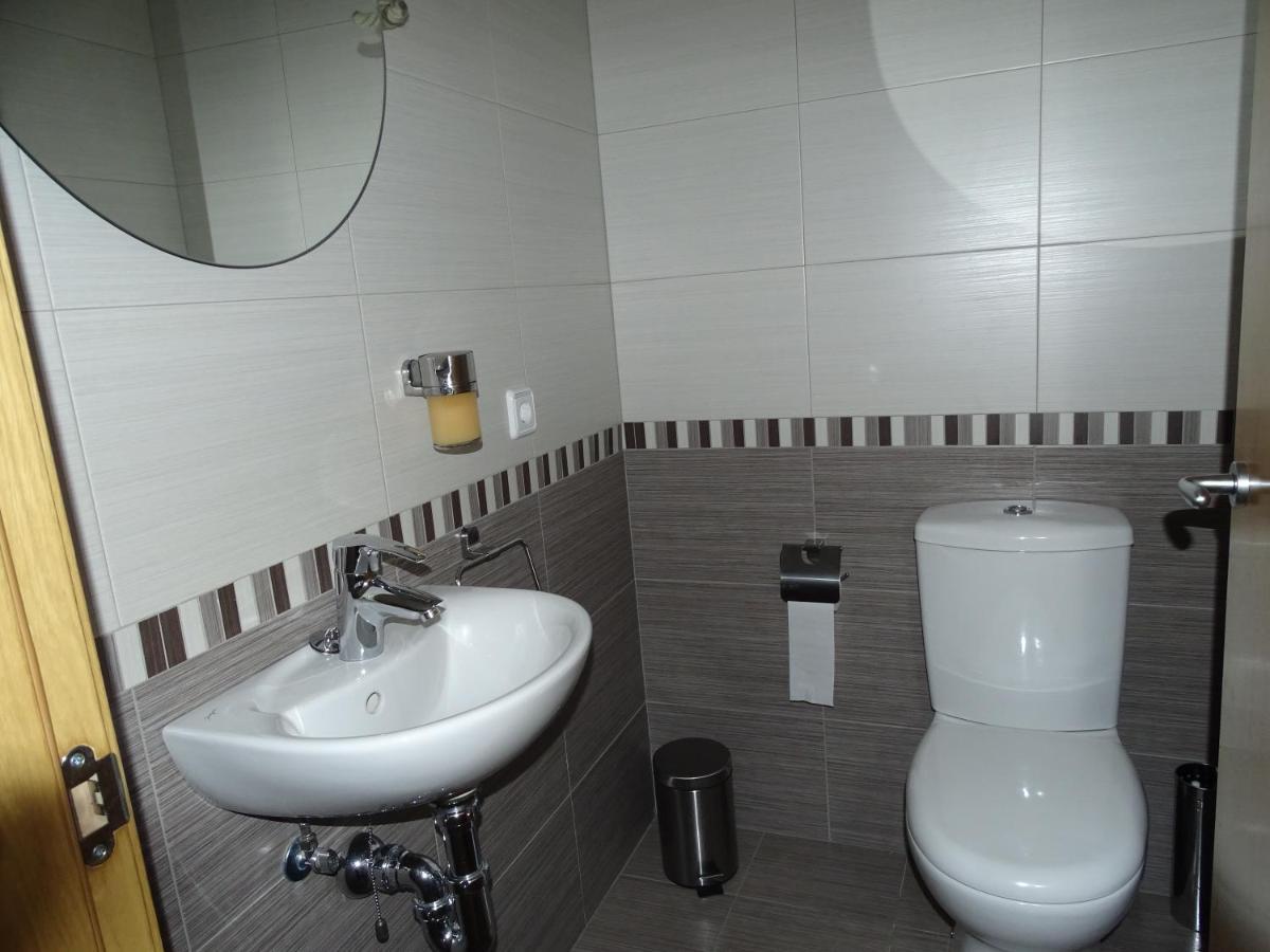 Apartamento Piscina Viena 罗萨斯 外观 照片