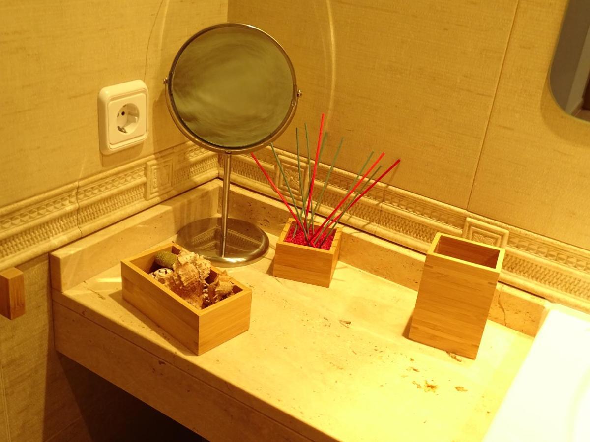 Apartamento Piscina Viena 罗萨斯 外观 照片