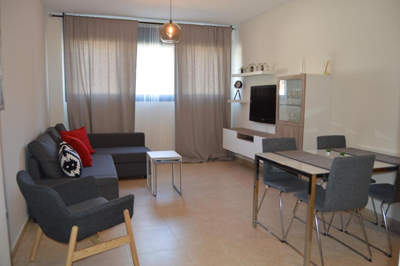 Apartamento Piscina Viena 罗萨斯 外观 照片
